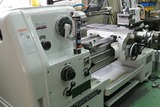 汎用旋盤 搬入